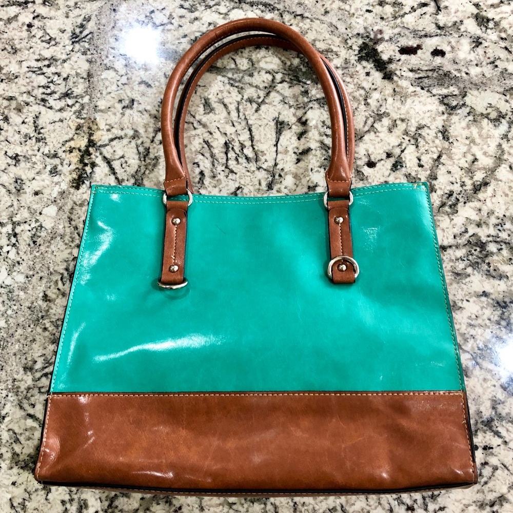 Adorable Unbranded “Leather” Shoulder Bag